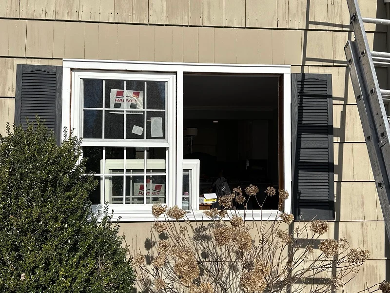 Installing Harvey Tribute double hung windows in Fairfield, CT